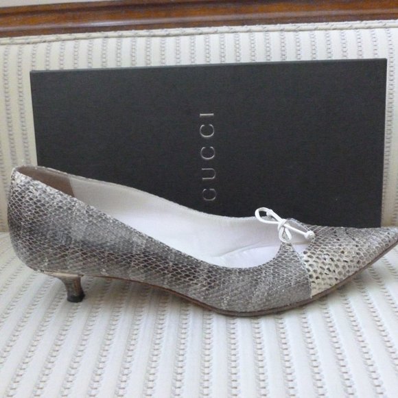 Gucci Snakeskin Pointed-Toe Kitten Heel Pumps - Picture 4 of 10